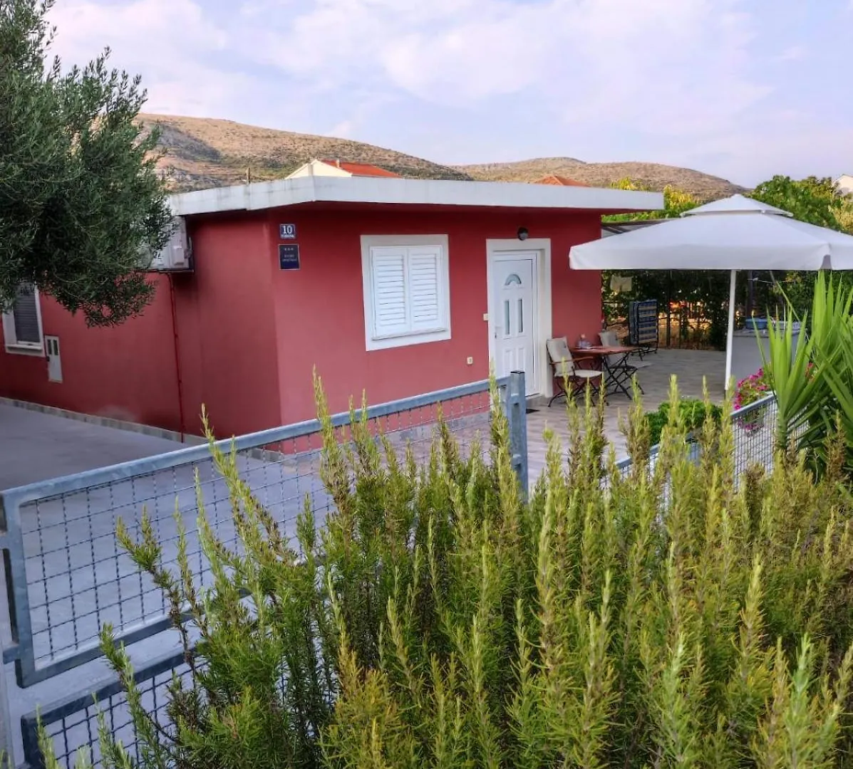 Studio Apartman Mare 0*, Trogir Croatia