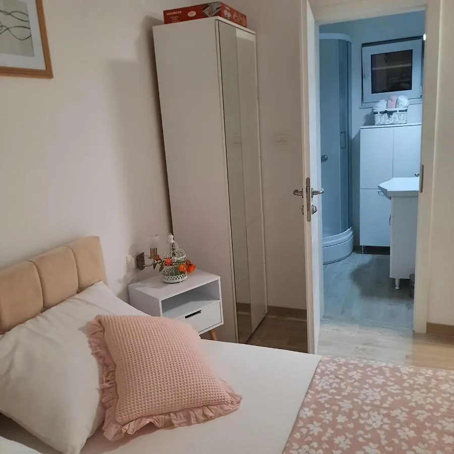 Studio Apartman Mare Trogir Croatia
